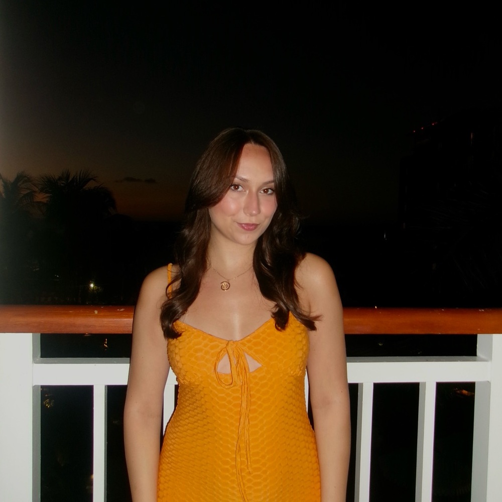 Meet your Posher, Cassie